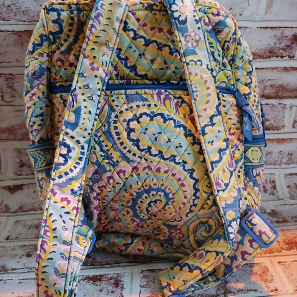 Vera Bradley Backpack - Picture 2 of 5
